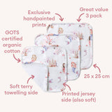 Set of baby洗礼 pads with fairy tale design, labeled for features like GOTS certification and soft texture.