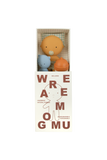 Two toy figures, one orange and one blue, in a box with 'Wreamong Mu' branding on a white background.