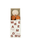 Two small animal figurines in a box with 'Wreamomu' branding on a white background