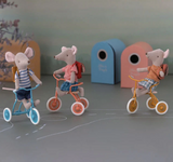 Maileg mouse bike with spinning wheels in green